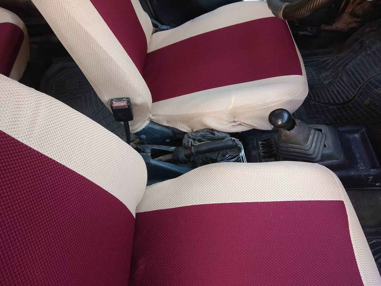 اسلام عليكم سيارة هونداي موديل ٩٣ رقم انكليزي نجف سنوية لحد ٣٠ سيارة جاهزة من كلشي  كير عادي سيارة حلوة تحويل بي وقت  جاهز رايدهة اب٢٠ وبيهة مجال مراوس اراوس مكاني ديوانية هاذة رقمي *********** واني خادم
