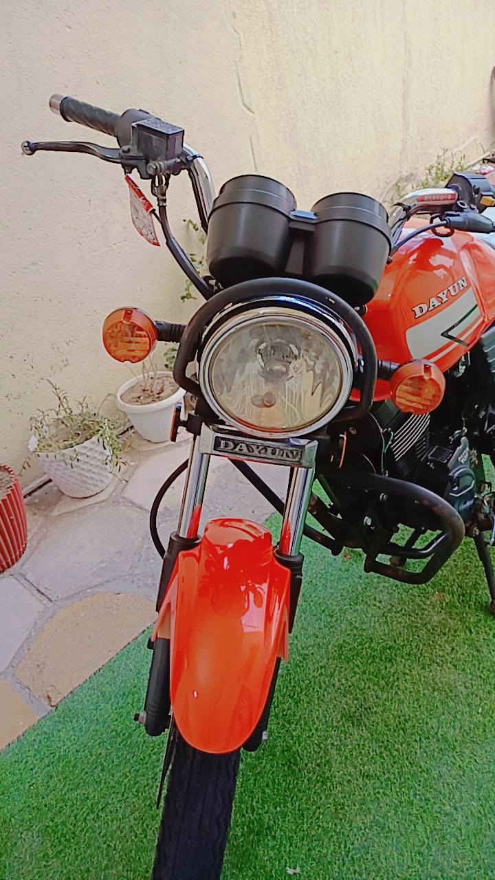 السلام عليكم دراجة لبيع دأيوان نفخ الموديل 2020 نظيفه كل نقص مابيه السعر  والاستفسار ع الرقم ‏‪***********‬‏
