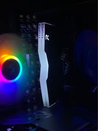 كت رامات للبيع T-Force RGB 16G 8*2 3600hz  كارتونه موجوده استخدام قليل...