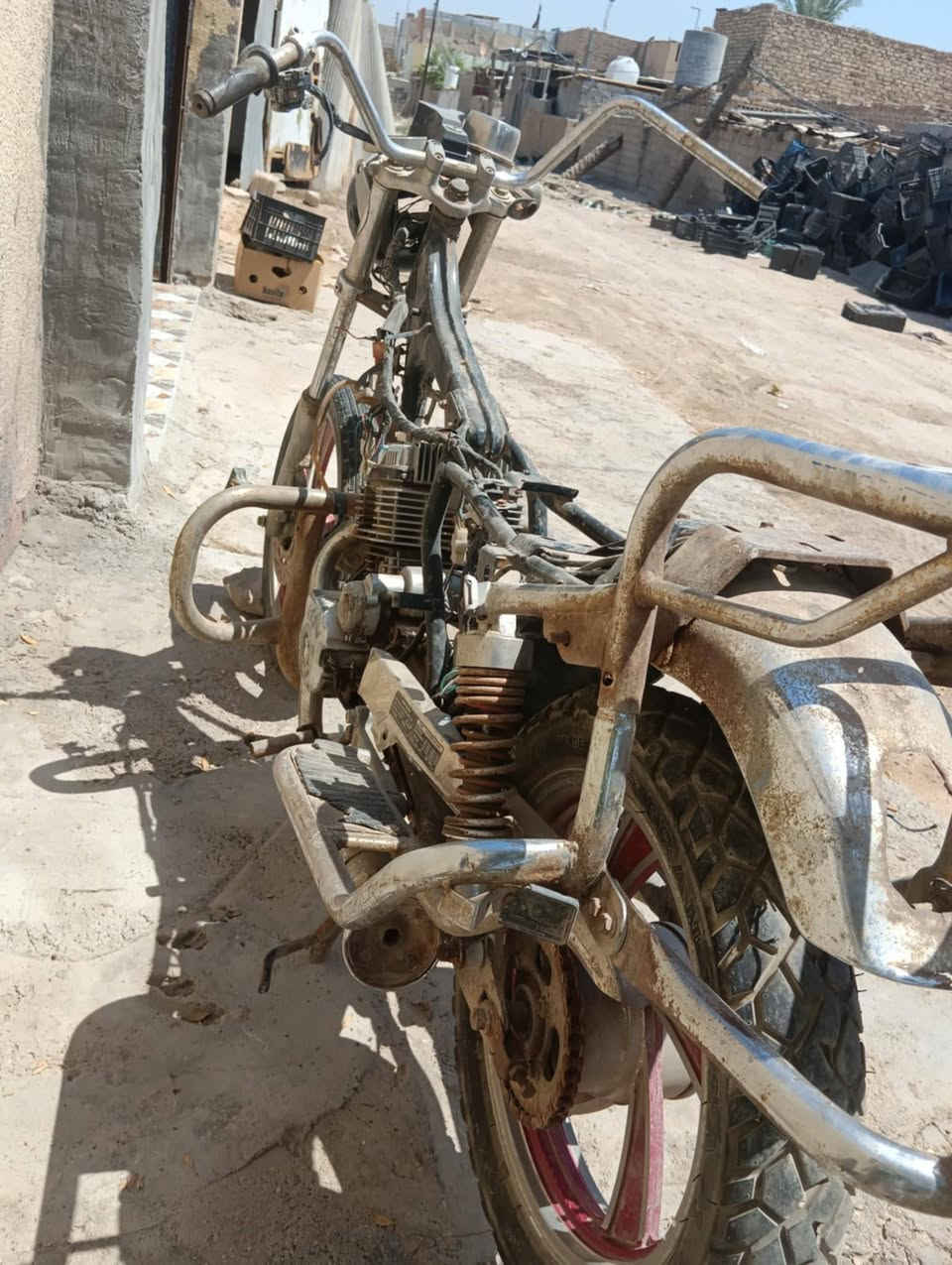 دبل بلك مكينه وشاصي وتايرات وراق ستنساخ مكفوله عشائر وسرقه مكاتبه اتكاتب وياك السعر 150 بابل مجسر الثوره للأستفسار ***********
