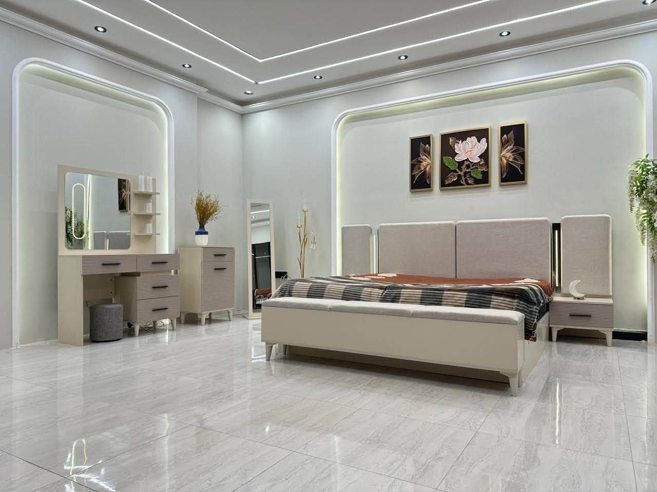 🔥تم وصول غرفة نوم موديل صباح المقلم

10قطع الأصلي 
كنتور مختلف 4 باب المنيوم 
قياس  الكنتور العرض  320سم والارتفاع 220سم 
قياسات  الغرفه ضخمه 
12 باب 
سرير مخزن +  شازلون مخزن 
السعرر💵 مليون و٢٥٠ مع الشد ونقل داخل بغداد 
ملاحظه يوجد توصيل لكافة المحافظات 
للاستفسار واتساب او الاتصال على الأرقام تاليه 
***********
***********
