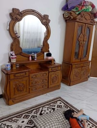 غرفة نوم • نضيفه • مو موجوده بالفيس