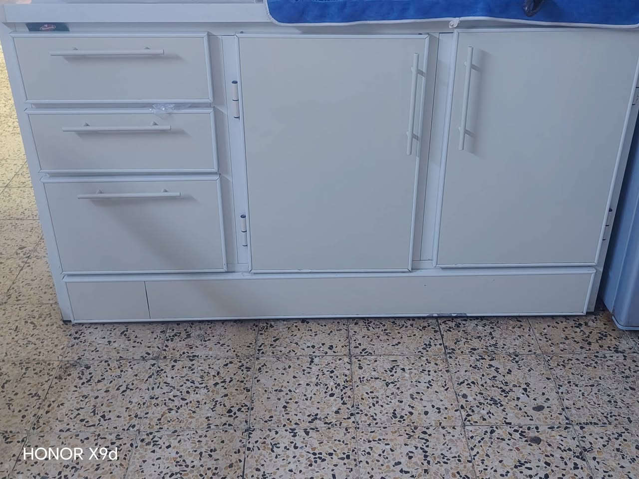كاونتر ب٤٥٠ وميز طعام ١٥٠


**إذا كنت صاحب هذا الإعلان وتريد حذفه لأي سبب، رجاءا أرسل رسالة إلى الدعم الفني**