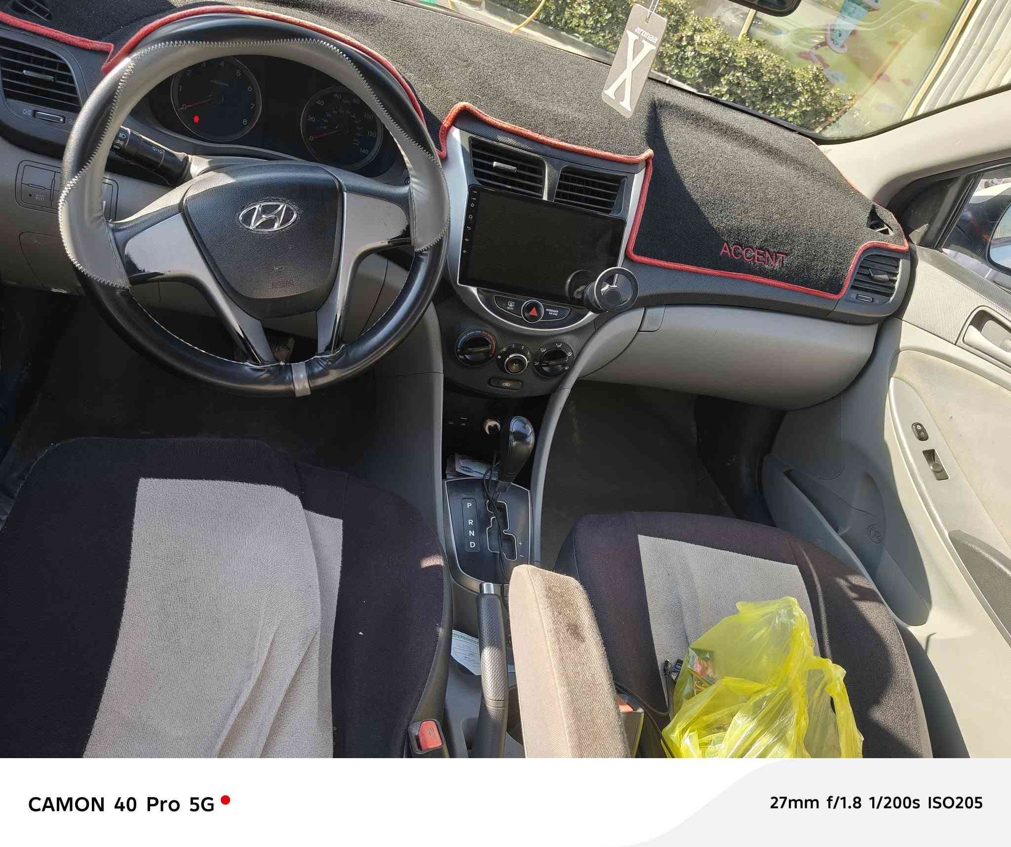 اكسنت 2016 وارد امريكي مكينة 1600 GDI سيارة جاهزة ومابيها اي نقص لاتنقيص ولا تبخير بيها مكانات صبغ بدون دواخل السعر 79 وبيها مجال مكاني بسماية  ***********
