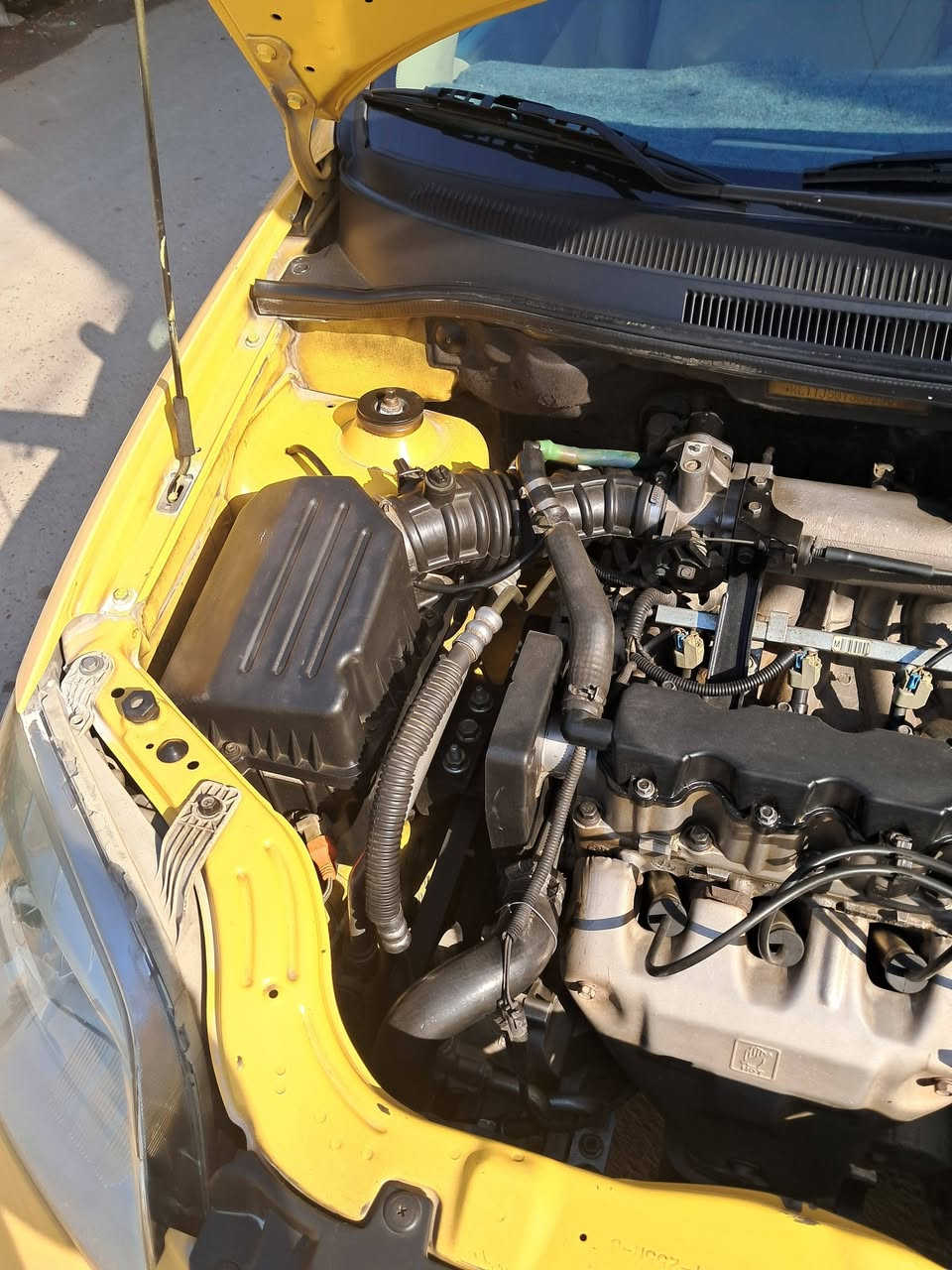 افيو ٢٠١١ رقم بغداد الشركة العامة بيهة صبغ بس بنيد،السعر ٦٣ المكان حي العامل رقم ***********
