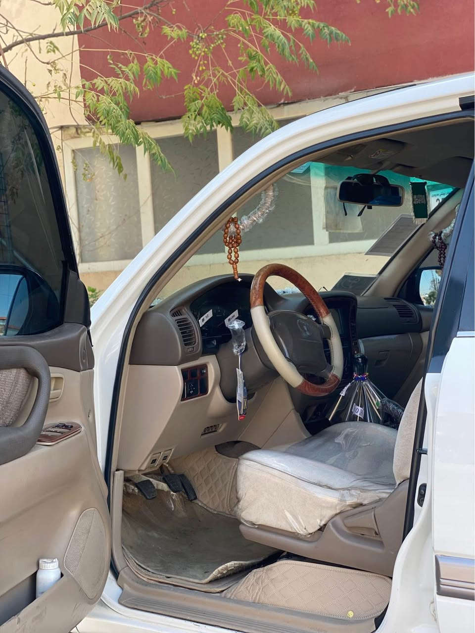 مۆنیکا 2002ناوزەرد سەلاجە تەبرید مەرکەزی هەموی بەشەرت سەیارەکە گێڕو مەکینەو ئەکسلی هەموی بەشەرت گراین شەفت مەرغوب دەبڵی بەشەرت هەموی مەزبوت چوارجام کارەبا و AUTOسەیارەکە بێ بۆیاغە دو شوێن کارتی بچوکی هەیەو هیچی تر سەیارەکە ماشاءاللەی لێبێت زۆر پاکو جوانە جام ڕەشەو کتابی جام ڕەشیشی هەیە سەیارەکە بە ناوی خۆمانەوەیە سەنەوی تا مانگی9ی2028تازەیە نرخەکەشی 187معامەلە لە سلێمانیم ڕەقەم تەلەفون ***********. السليمانية, العراق
