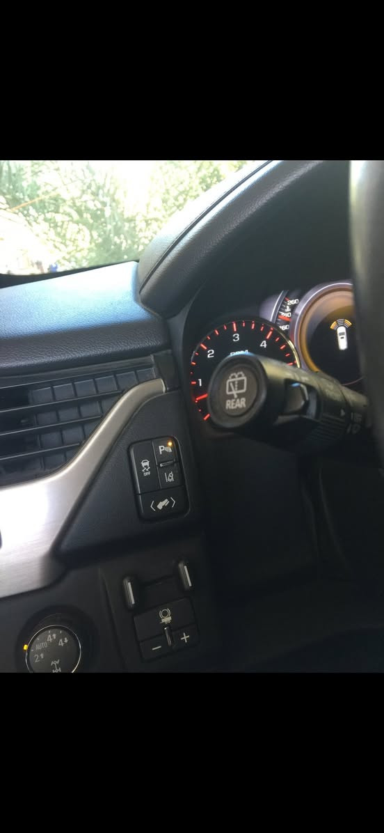 يوكن دينالي اعلى فئه رقم بغدادماشيه١٥٠الف ميل.
جديده واردامريكي كفاله كلين تايتل بدون حادث وضربه وبارد وتكحيل حتى الدعاميات مكفولات فقط جماليه نصف البنيد كليرومعاهافحص السونار
موديل 2020  اصل 15
التحويل ثاني يوم 
فوول مواصفات١/ ١المواصفات
-تحكم ستيرن مع تدفئه ستيرن
-تحكم مري مع الستيرن
-استيرن كهرباء 
مع تحكم دواسه بانزين وبريك
-نظام مانع تصادم رادار
-دبل باتري 
-جكات  
-عينه ذكيه ضغط اطارات مع معرفه العطلات وكثيرمن المواصفات 
-قاصه  
-كشنات كهرباءامامي خلفي فوول
-تبريدمركزي امامي خلفي
-تدفئه تبريدكشنات
-كشنات جلدمطعمه بصاج
-ميمري خزن كشنات
-داته شو 
-بانوراما
-شاشه سقفيهDVD
-مانع انزلاق+مانع منحدرات+نقطه عمياء+فور ويل درايف+رادار 
-تشغيل عن بعد
-مرايا شفط
-حساس خلفي امامي
-مساج كشنات هزاز 
-بصمات ابواب عدد٥
-صندوق كهرباءذكي لمس
-جامه خلفيه لمس منفصله 
-مراه اماميه ذكيه عاكسه للضوء
-تخم تايرجديد ويل ٢٣
-نظام موازنه الحمل الذكي   
السعرالمطلوب 375وبيهامجال اومراوس بسياره عاليه لون اسود وحسب القناعه
للتواصل*********** وتساب متوفر
