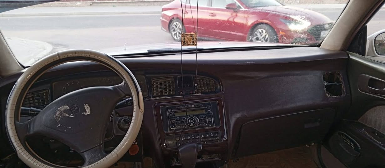 سلام عليكم بطة للبيع مكفولة كص ونقل جثة كير مكينة تخم تاير السيارة موديل 93 مداورثاني يوم سعر 57 قفل سنوية صاقطة تبريد شغال يراد لة ملف فقط بصرة ***********
