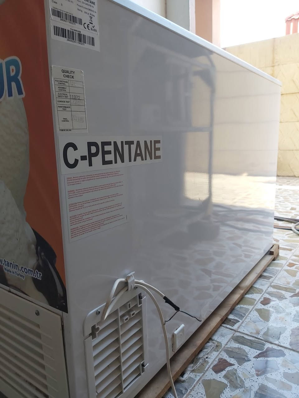مجمدة عارضة للبيع نظيف جدا السعر ٣٥٠ الف مكان دوميز


**إذا كنت صاحب هذا الإعلان وتريد حذفه لأي سبب، رجاءا أرسل رسالة إلى الدعم الفني**