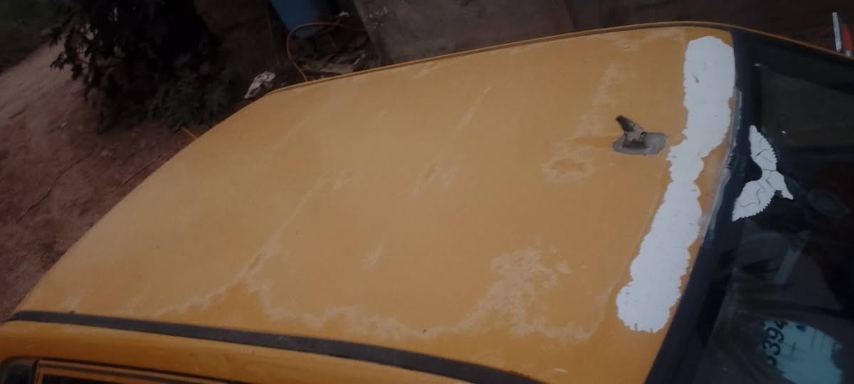 اسلام عليكم سايبه موديل 12للبيع السياره مكفوله راعيها ماندله مستعجل ع بيعتها السعر 13او بيها مجال الاتصال فقط ***********
