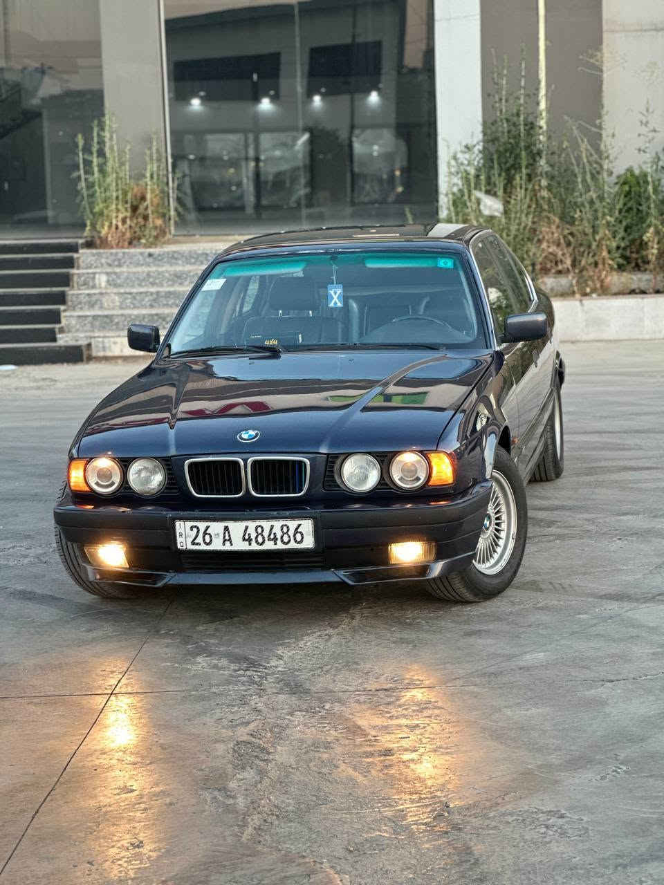 السلام عليكم ورحمة الله وبركاته 

BMW 525 
اصل وفصل فول مواصفات واحد على واحد

موديل 1994 أصل يعني المتانه والرزانه 

السيارة رقم دولي صلاح الدين بسمي شرط التحويل 

مكفولة كفالة عامه شرط بدون أي طخه فقط صبغ لجماليه
 
السيارة عليها سستم جديد كامل وطخم تاير جديد والويل اصلي 

السياره احلى من الصور تجي وتشوف بعينك واني بل خدمه 

السعر 65$ وبيها مجال . 

العنوان موصل الايسر . 

التفاصيل أكثر انتصل على رقم ***********
