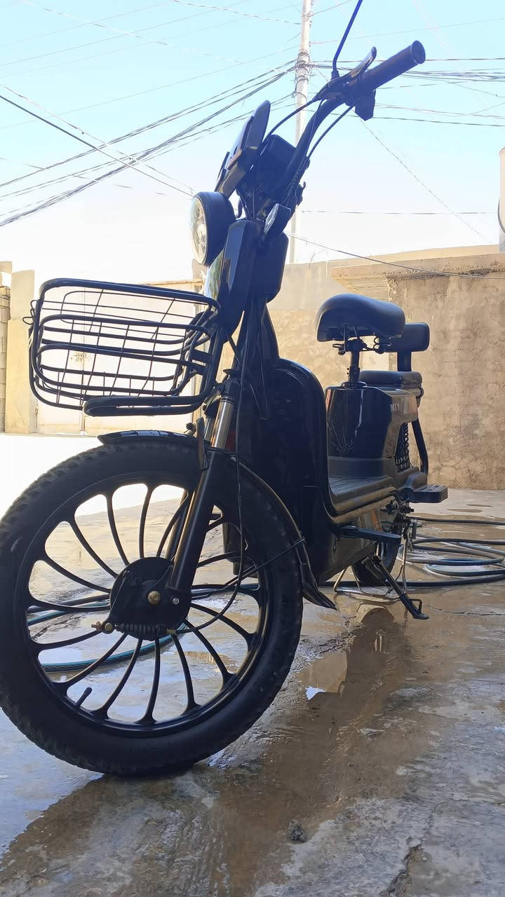 سلام عليكم اخوان باسكل شحن للبيع مستخدم مده شهرين
السعر375
عنوان ديالئ قره تبه قرب مستشفى الجديده 
رقم للتواصل ***********
