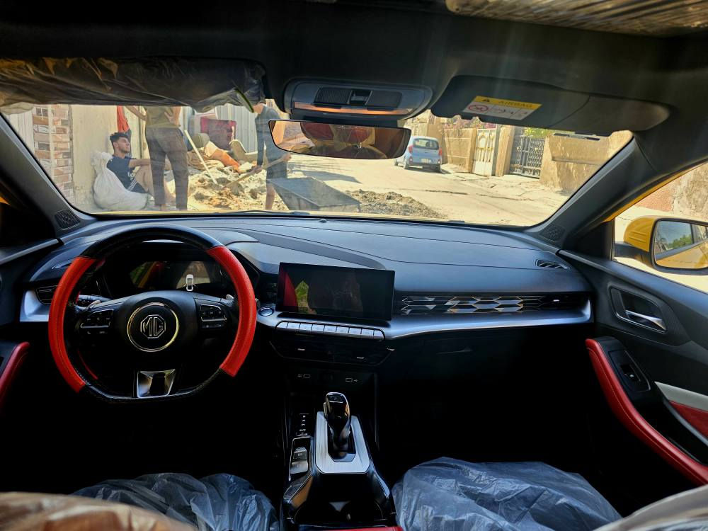 السلام عليكم

سيارة للبيع⚠️⚠️⚠️
 فول مواصفات 2023 MG GT
ماشيه 106km
اصل بريطاني🇬🇧 تجميع صيني🇨🇳
ضمان شركة 5سنوات او200 الف
لون اصفر🟡 رقم خصوصي مو تكسي
محرك 1.5 44️⃣ سلندر تبريد امامي و خلفي فتحه سقفية كشنات جلد اسود مع احمر وابيض كاميرا 360 درجه شاشه ابل كار بلاي او اندرويد اوتو وبصمه وحساس امامي وخلفي كاميرا واشاره بلمرايه ..
مكاني بغداد الشعب 
السعر 130$ وبيها مجال
تواصل واتساب او اتصال
*********** بغداد, العراق
