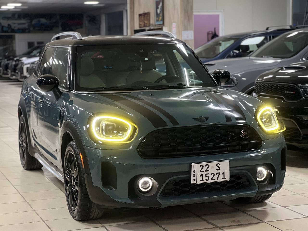 السلام عليكم ورحمة الله وبركاته. 
#معرض_ابن_شعبان_لتجارة_السيارات. 

————————————————————————
✅اسم السيارة : مني كوبر COUNTRYMAN ALL4
✅الفئة : S
✅الموديل :2022
✅عداد المسافة : 48  الف ميل
✅رقم السيارة : اربيل  تحويل ملكية او وكالة 
✅السعر :  200 ورقة 
✅الضرر : البنيد + الدعاميه الامامية
✅الايرباكات : بدون ضرر ايرباك

————————————————————————
🔻1-حجم المحرك 4 سلندر 2000 تيربو 
🔻2-عداد المسافة 48 الف ميل 
🔻3-بصمة باب و بصمة تشغيل 
🔻4-ويل كب حجم 18 مع طقم تاير 🔻بحالة ممتازة 
🔻5- لايتات زينون عالي ناصي اصل 
🔻6-كشافات دعاميه زينون 
🔻7- رادار جانبي 
🔻8- حساسات خلفية اصل 
🔻9-مرايا جانبية كهرباء شفط
🔻10- جنطة كهرباء شفط 
🔻11- فتحة سقف بانوراما 
🔻12- غرفة السيارة جلد بيجي
🔻13-ذاكرة خزن ميموري لمقعد السائق
🔻14- تحكم كهربائي لمقاعد المقدمه
🔻15- عارضة بيانات على الجامة 🔻الامامية
🔻16- وضعيات متعددة للقيادة 
🔻17-الكراسي الامامية  تدفئة
🔻18-رادار امامي مانع للتصادم 
🔻19- تحكم ستيرن جهتين متكامل 
🔻20- شاشة كبيرة الحجم للتحكم بكافة الايعازات

🔅وباقي الموصفات المعروفة🔅
 
🔵السعر المطلوب  200 ورقة🔵
—————————————————
‏*********** ‏ 📞المبيعات. 
***********📞المزادات. 
***********٣📞الادوات. 

🔴العنوان:النجف الاشرف-
🔴المدينة المائية-
🔴مقابيل حي الجامعة-
🔴مجاور كافية الزاويه-
