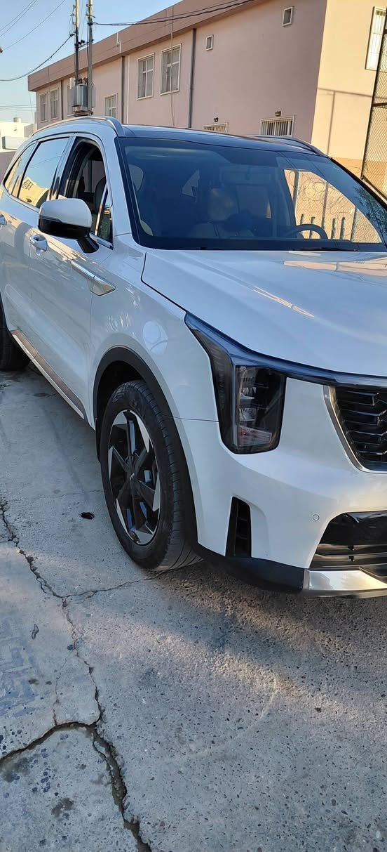 سلام عليكم 
سورينتو٢٠٢٥ رقم اربيل خليجي اكدال
كراسي كهربائي ويل ١٩صندوق كهربائي  كير ماوس 
ماشي 37الف حقيقي  بيه بنيد صبغ بدون حادث ولا داخل ولايرباك  السعر اتصل *********** أربيل, العراق
