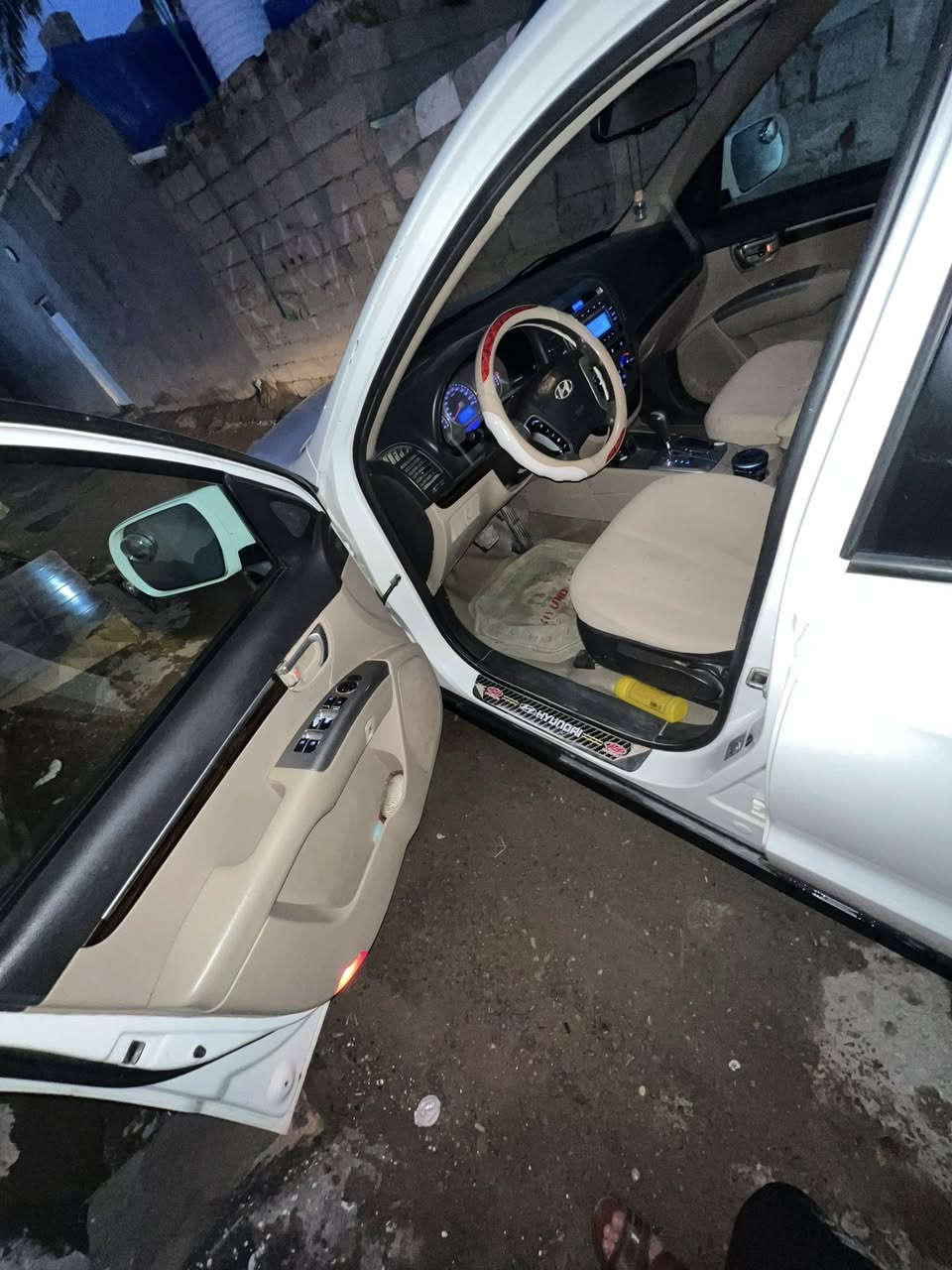 للبيع سنتافي موديل 2012
رقم اربيل بسمي
ضرر موضح بل منشور
مكينه 4 سلندر
سياره 7 راكب
3. قطع تبريد
مكان سياره ديالى بعقوبة
سعر 140 وبي مجال
***********
***********
