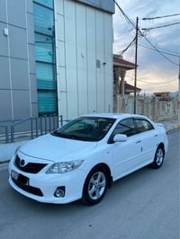 كورولا ٢٠١٣ • ٧٦٠٠٠ كم • أبيض خليجي