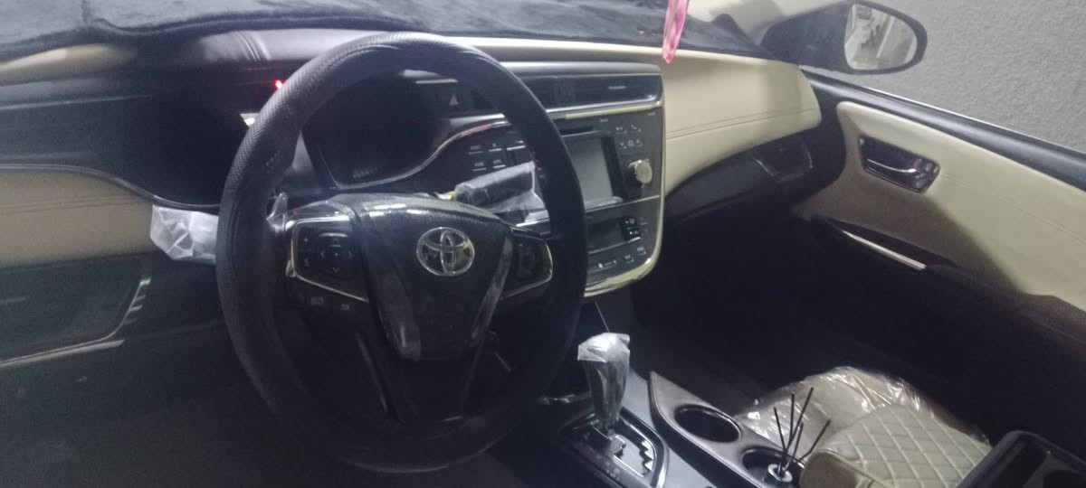 افلون ٢٠١٦ واحد على واحد حادثها من امريكا قطعه وحده والعراق ٣ قطع سياره حلوه ونضيفه جديده مكينه  ٦ سلندر حداديه  كير كله تمام ما عايزه اي نقص   السعر ب١٦٠ وبيها مجال  للشراي  شي قليل سياره بابل والرقم جديد 
المكان بابل  رقم التلفون ***********
