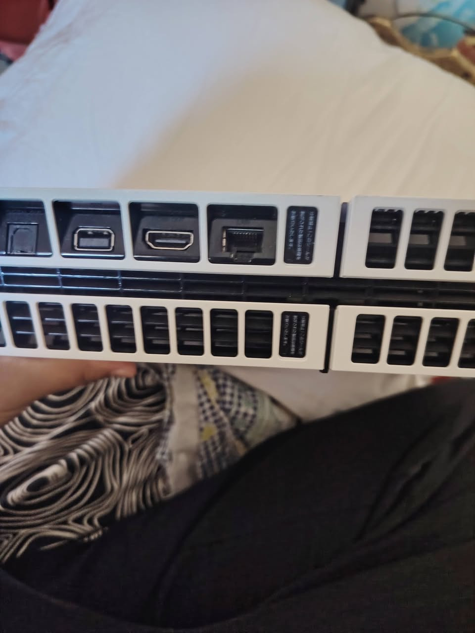 سلام عليكم بلي فور فات ياباني مهكر باندل ابيض ذاكرة 1TB جهاز لوك ستيكر ممفتوح نضيف بي 19 لعبة وتكدر تنزل بعد الالعاب
1-GTA5.                       مختومة كلشي مفتوح بيها
 2-PES2021 محدثة 2026
3-ماين كرافت
4- مورتال كومباكت اخر جزء
5-رسسنت ايفل فلج
6-رسسنت ايفل 7
7-رسسنت ايفل 4
9-تومبرايد1
10-تومبرايدر 2
11-تومبرايدر3
يعني كل الاجزاء الي نزلت على الفور محملها مال تومبرايدر
12- اوي اوت
13-لعبة اطفال زوجية
14-ذلاست اوف اس بارت 2
15-ذة ايفل وذنت
16-بلاك اوبس 3
17-بقية الالعاب موجودة
الجهاز مناقصة اي شي فقط  تربط الجهاز بالكهرباء  وتكعد تلعب المحلقات كيبل كهرباء فيشة اجدي كيبل شحن كارتونة الجهاز الجوستك تجاري درجة اولى  متواجد واتساب ***********
السعر 275 وبي مجال بسيط 
يرحم والديكم لاتكسرون بالسعر
سلام عليكم بلي فور فات ياباني مهكر باندل ابيض ذاكرة 1TB جهاز لوك ستيكر ممفتوح نضيف بي 19 لعبة وتكدر تنزل بعد الالعاب
