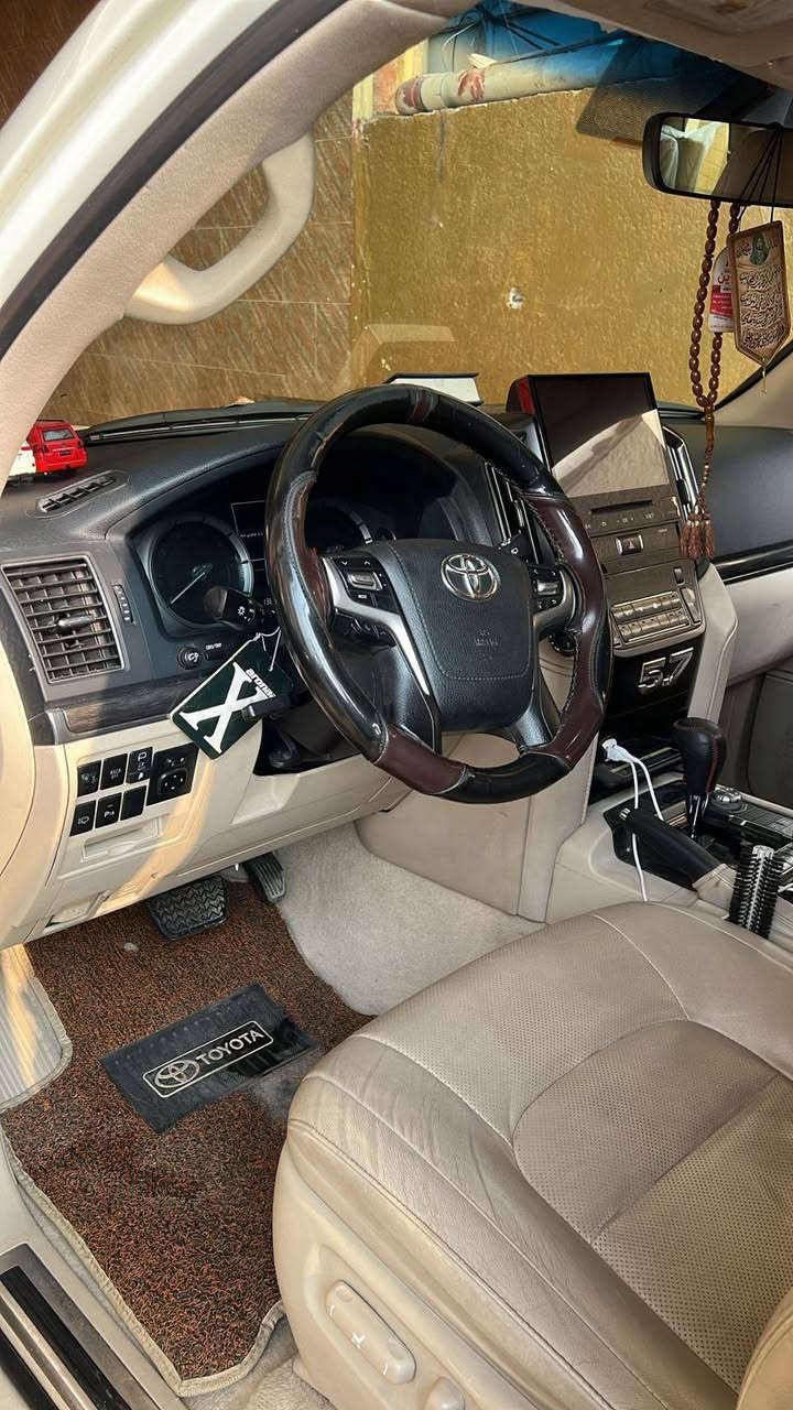 لاندكروز 2020 كفاله محرك 5700 رقم بغداد 
‏‪0770 731 7405‬‏
ابو سعد صدام مكان البصره القبله البصرة, العراق
