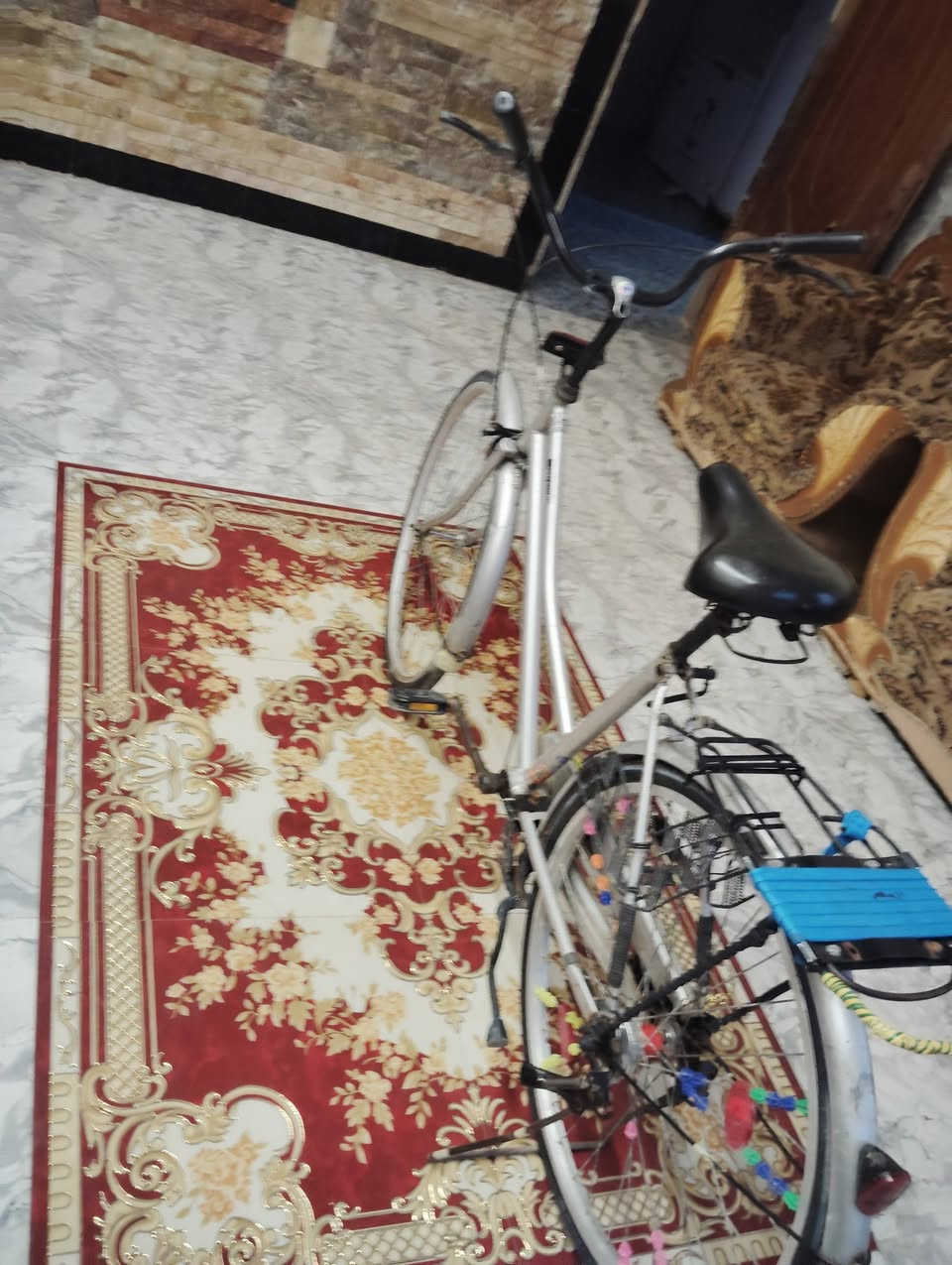 السلام عليكم
بايسكل بطه ياباني حجم 26لبيع او مراوس بتلفون عنوان حله البكرلي الاتصال ***********
