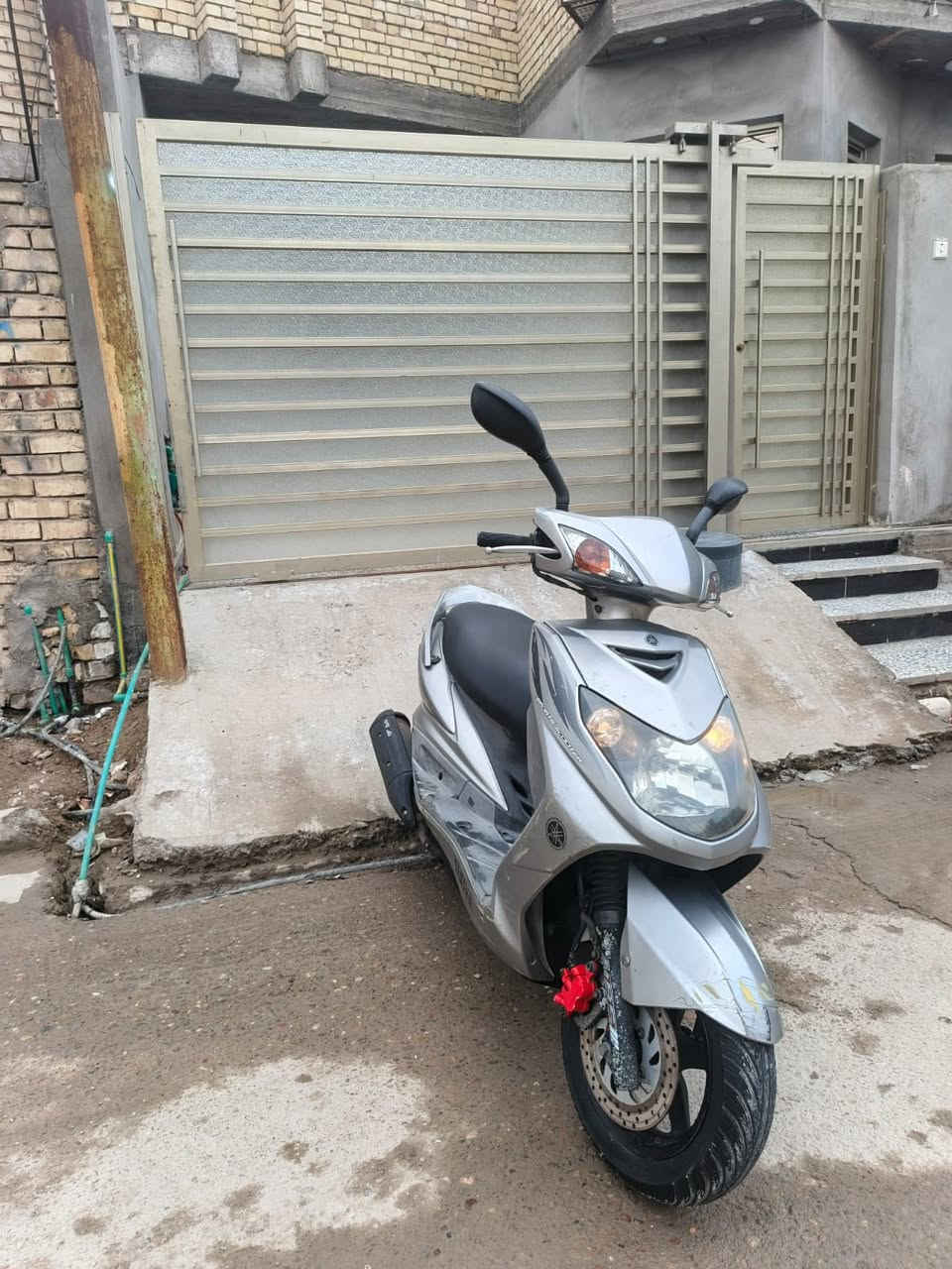 للبيع سكنس فحل نوزل دراجه صارله 3 اشهر نازله من رمبه  بحالة لوكاله كلشي بيه بلادي السعر مليون وبيه مجال المكان الحبيبيه 
الهاتف /***********
