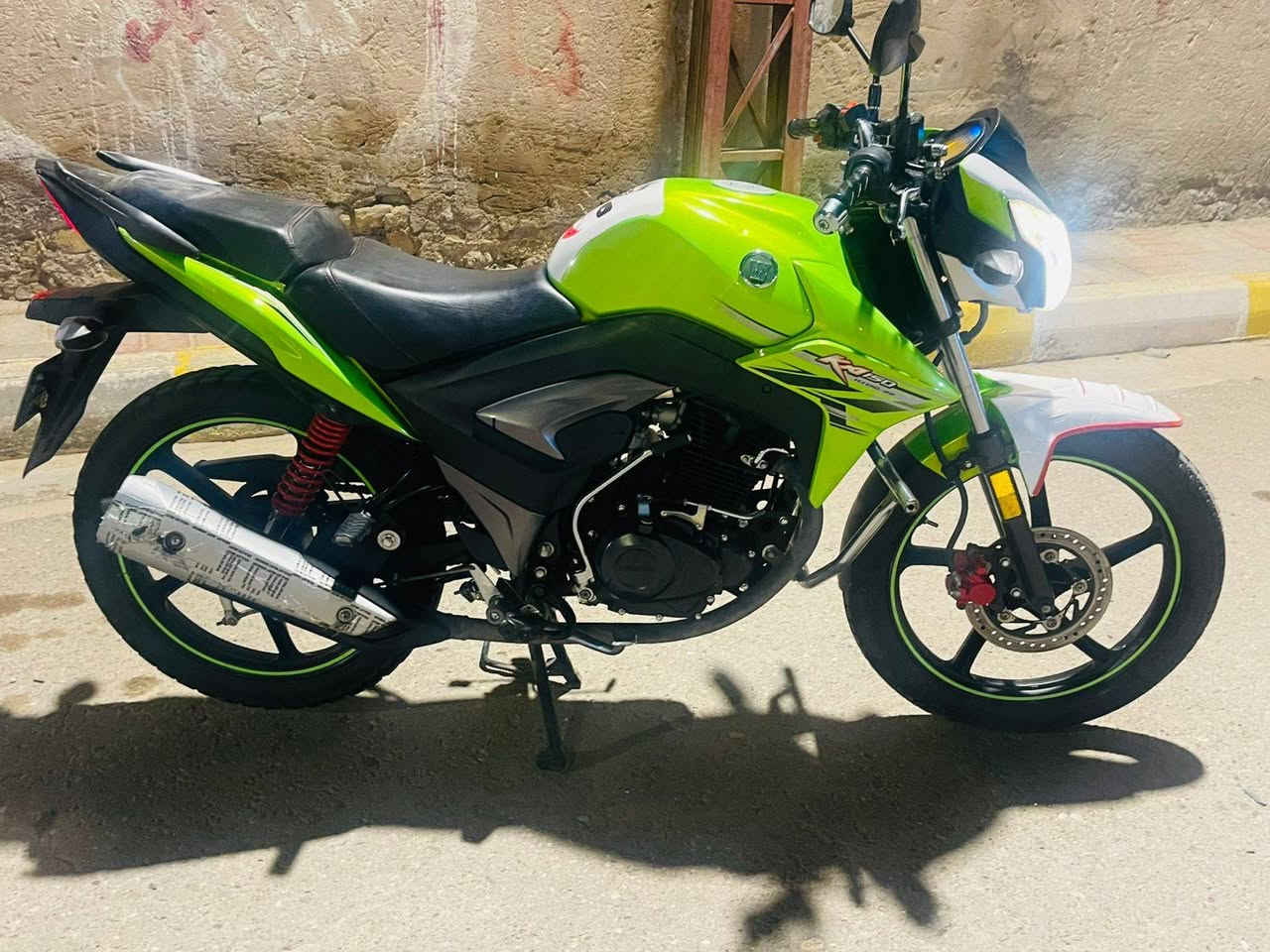 دراجه هاوجي موديل ٢٣ مسجله فول مواصفات مسجل وكامل تحويل مباشر رايده ب ١٨ وبيه مجال ***********
