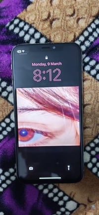 ايفون اكس عادي للبيع مفتوح مبدل بطاريه السعر140وبي مجال 107742005616