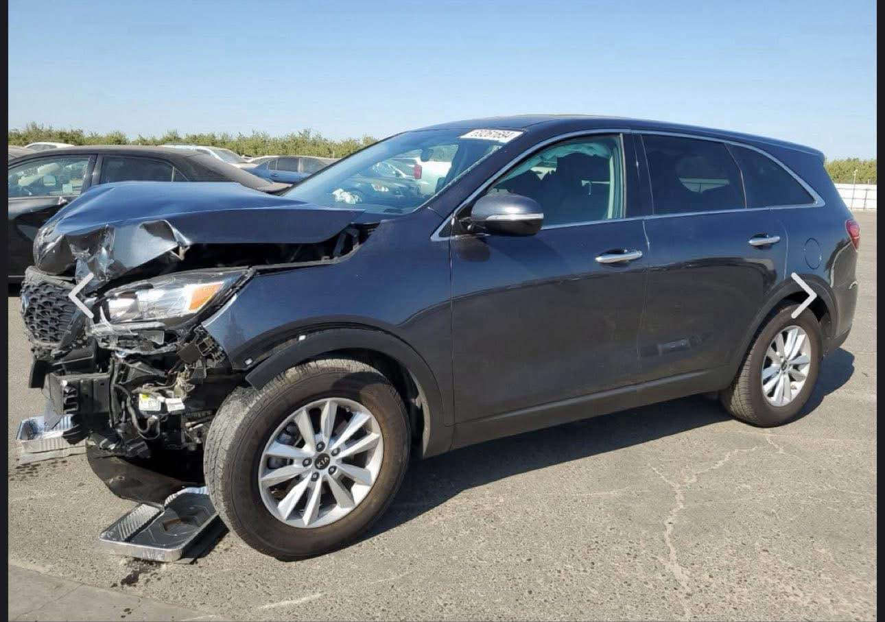 كيا سورنتو 2020  v6  
حادث بنيد قطعتين صبغ ماشيه 90 ميل رقم بغداد باسمي 
كير مكينه مكفول حداديه نضافة 90‎%‎ تايرات جدد نص مواصفات 210 وبيه مجال مكان كربلاء طويريج 
 ‭ 0787 391 2403/‬ *********** اتصل وبيك خير ودلل كربلاء, العراق
