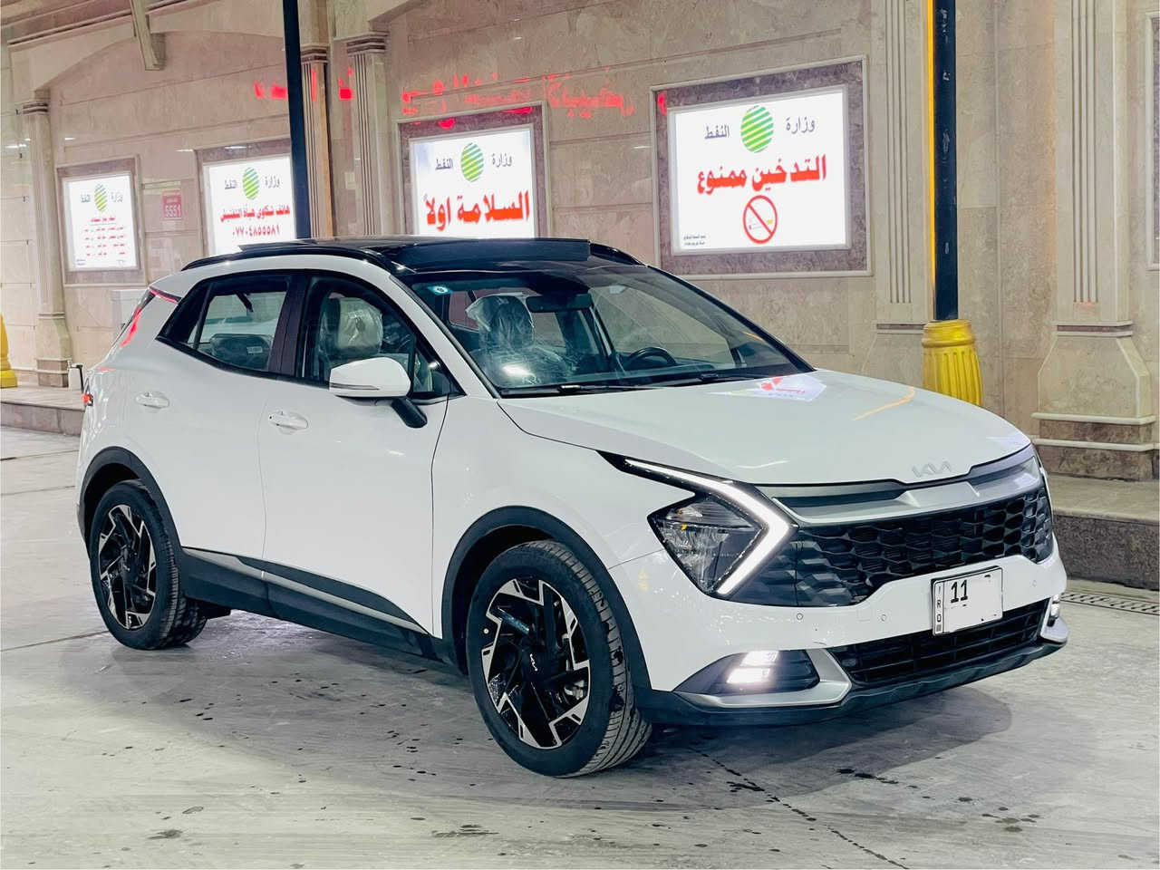 بيع مستعجل شراي يتصل 
سلام عليكم كيا سبورتج موديل 25 خليجي فول مواصفات 1/1 مكفوله كفاله عامه من ضربه وصبغ وتبديل ولبارد سياره بل كاردون جديده بمعنه لكلمه سياره كله بوضع شركه ماشيه 26 الف ستخدام شخصي رقم بغداد الدولي الجديد هسى وسنويه جدد بسمي وتحويل ثاني يوم وين ما يعجبك سياره جاهزه من كلشي مابيه نقص برقي سياره كلش جديده وبل عافيه على ليأخذه 
مكاني بغداد بلديات
الرقم الهاتف ***********
ملاحضه اقره لمنشور قبل لا تتصل
ما ممتواجد على نت تصال فقط 
تصلو واني خادم لطيبين 
السعر كلش حلو جوه سوك
