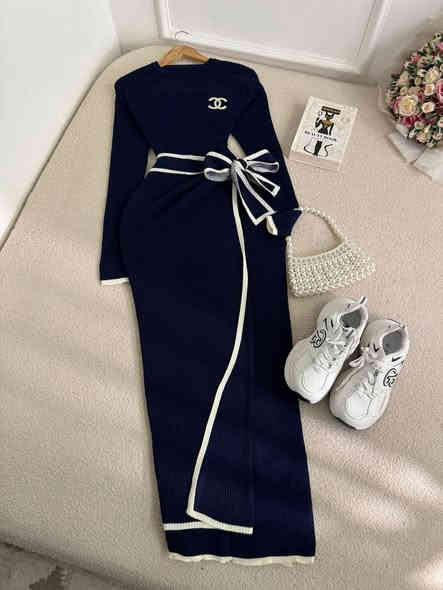 تريكو صوف ناعم كولتي جدا عالي🌸

السعر ⚡️ 18⚡️
القياسات- فري سايز 
للحجز خاص او واتساب ***********
