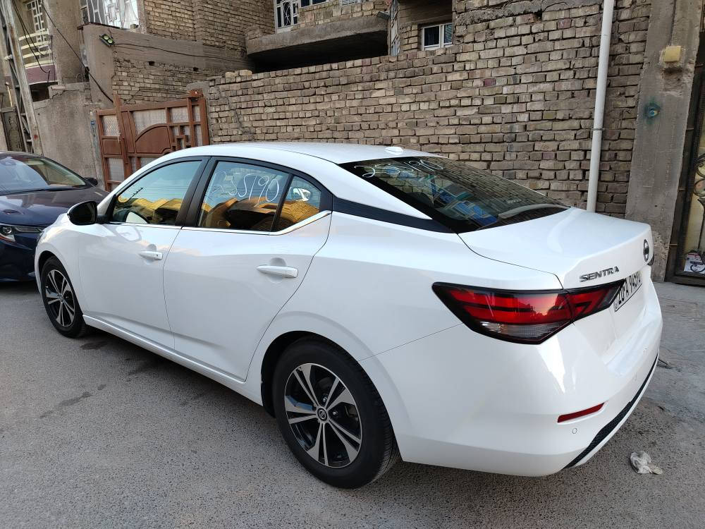 السلام عليكم سنترا موديل ٢٠٢٣ رقم ديالى مواصفات sv ماشيه ٣٨ الف ميل صور الحادث بالمنشور السعر ١٤٠ للاستفسار الاتصال على الرقم ***********
