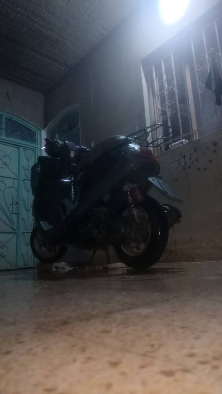 السلام عليكم ورحمة الله وبركاته ماطور بزون نفخ مطور معمر جديد او اول مره معمر مطور فول اشاير شغاله ليت شغال ماطور نضيف ايعوزو ترتيبات لو ما عندي مدرسه جان ما بعتو بس عندي دراسه السعر 200او بي مجال ال طيبين العنوان حي المأمون للتواصل خاص او ***********بي وتساب
