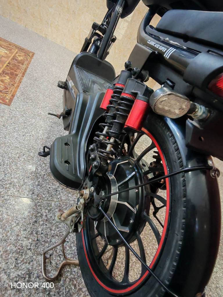 السلام عليكم باسكل شحن للبيع حجم كبير موديل 2024 كامل المواصفات سعره 250 اوبي مجال للستفسار التصال علئ الرقم المذكور ***********
