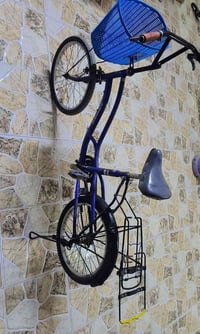 شباب بايسكل ياباني للبيع السعر 70 وبي مجال الرقم بي واتساب 07883350821