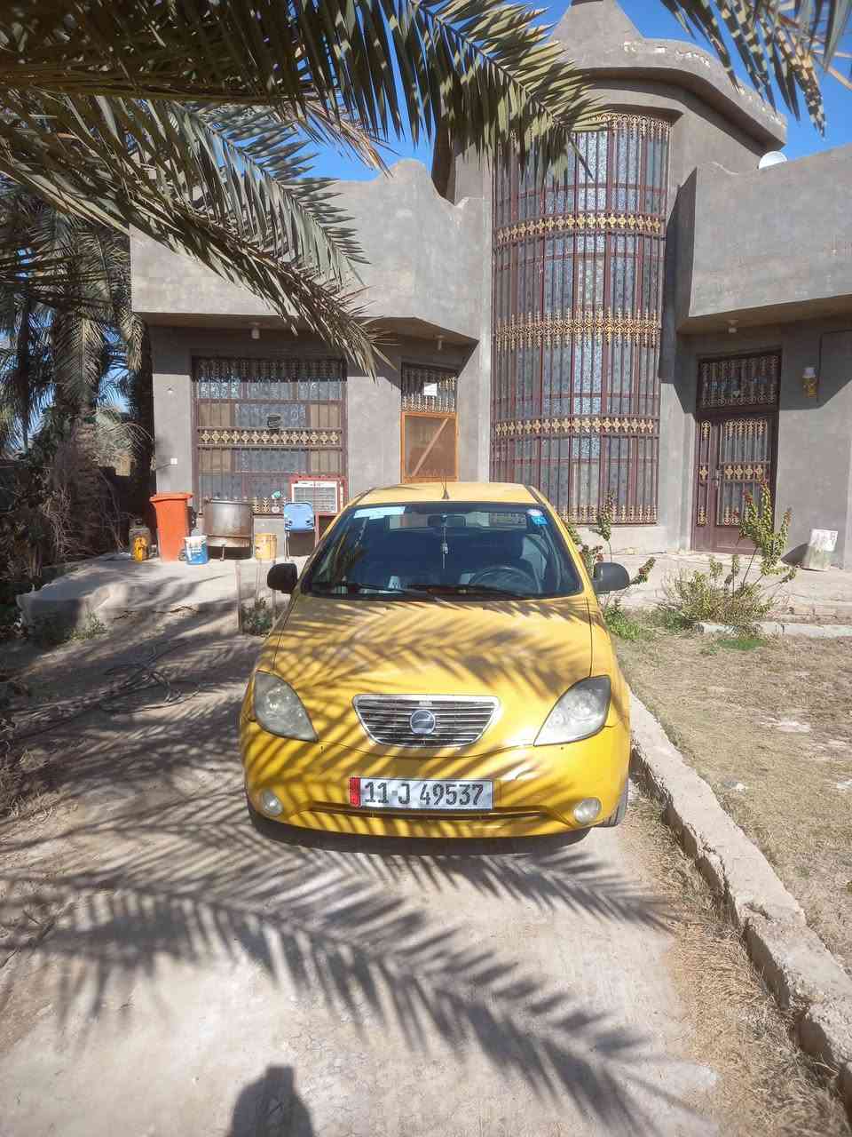 السلام عليكم
سيارة طيبة جاهزه موديل 2016 رقم بغداد بأسمي
سنوية لغاية 2030
سيارة جاهزة للعمل
للإستفسار ***********
