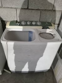 مستعمل • غسالة • أجهزة منزلية