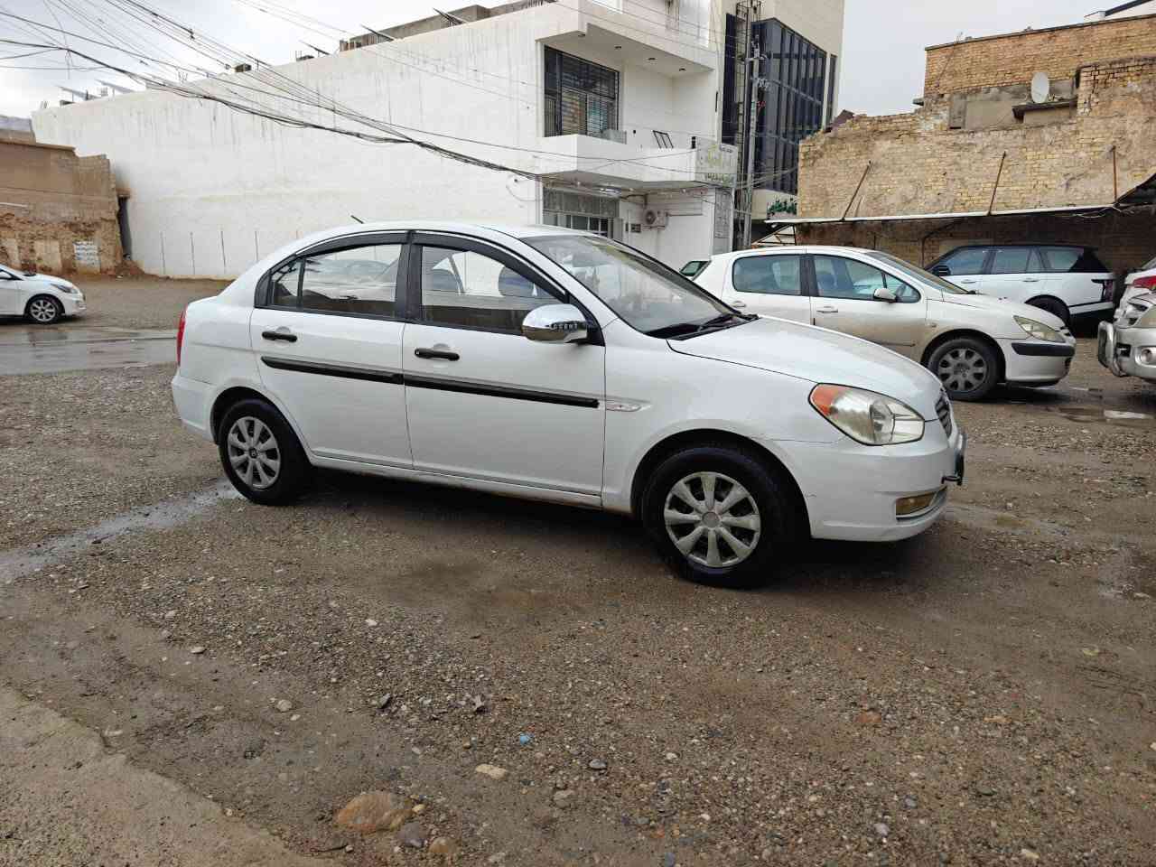 هونداي اكسنت موديل 2009
لون ابيض رقم سليمانية
گير اوتوماتيك
جام كهربائي
تبريد شغال
تدفئة شغال
كوشن جلد شامو
شاشة ايباد مع كامرا
محرك بدون عيب
عليها سيرفس كانل بدون نواقص
بونيت + باب عكس السائق تجاري
جاملغ + باب عكس السائق 2 صبغ
سيارة عنده كوبون بنزين و سنوية بأسمي.. مكان كركوك سعره 74 ورقة مجال بسيط للشراي 
فقط اتصال + واتساب مامتواجد فيس ‏
‪***********‬‏ كركوك, العراق
