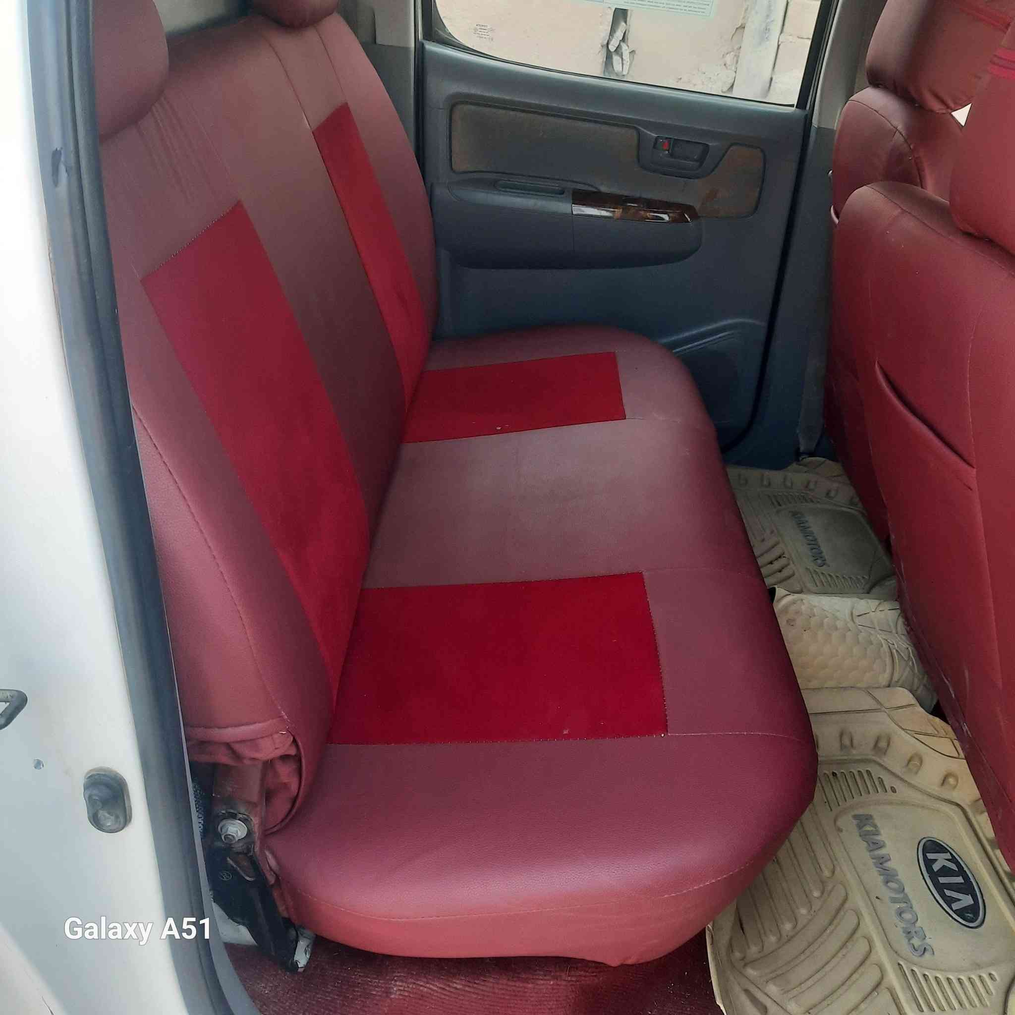 سياره البيع فلاونزه مديل 2007محدث خطها 2011 سياره بسمنه تحويل كبل رقمه جديد سياره نظيفه السعره 120 بيهه مجال قليل ستفسار تصل عله رقمه ***********
