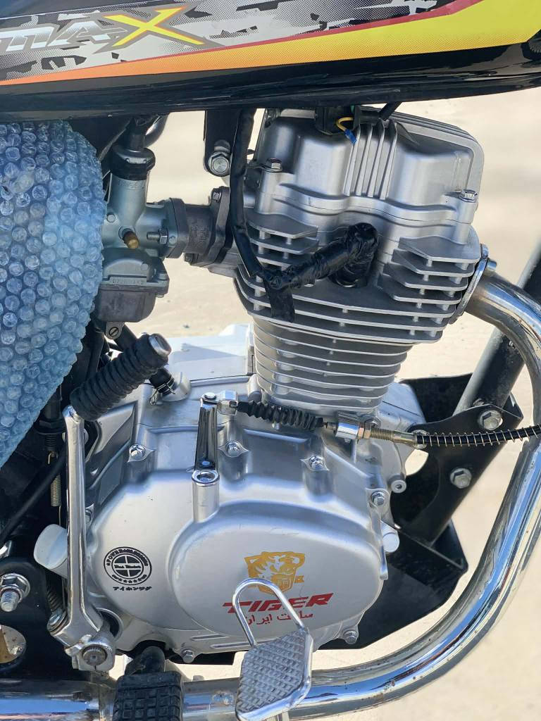 سڵاوی خواتان لێبێت 
ئەم ماتۆڕە بۆ فرۆشتن
Tigaer2023 کـــەپس 
4گــــێـــڕ 
گـــــــێـــچ ئەلیکترۆنی
برغوی بانەدراوە
کارەبای هەمووی مەزبوتە
هەموو گیانی بەشەرت ڕۆن دانی دوکەڵ سەوت    هەموو بەشەرت و بێ عەیب
سعری. 480 هەزارو مەجالێکی کەم 
شوێن: قەزای دوکان 
ژ.م/*********** دخان, السليمانية
