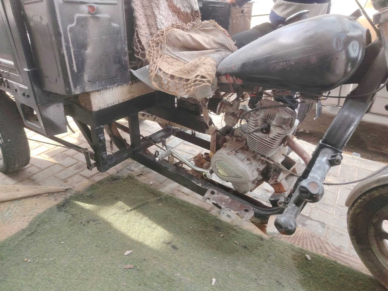 امتي آر مكينه نضيفه شغاله جاهزه أوراقه ضايعه ٥٥٠ شاصي مكفول ***********
