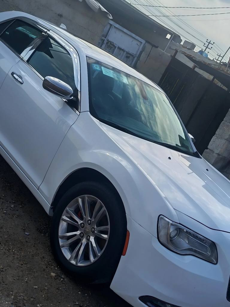 اوباما فول 17 اصل رقم بغداد للبيع ولمراوس سعر 200 وبي مجال سياره جاهزه مابيه كل نقص برده بنوراما خزن ميموري كشن حار بارد ستيرن تدفئه شاشه كاربلي لايت زنون هورن يوكن دواخل اسود *********** مكاني ميسان شرط المداور ابيع عمارة, ميسان
