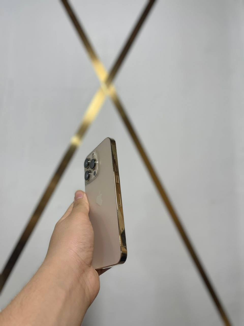السلام عليكم 13 بروو فقط للبيع مستعجل
ايفون13 برو
لون ذهبي
ذاكرة 256
بطارية 79%🔋
الجهاز بلادي ومابي اي شي مبدل
سيم كارت فعلية
الجهاز جديد ويخبل + كامل ملحقات عدا الشاحنة
ويا 3 كڤرات
الجهاز بي خدش بسيط بالشاشة حتى مامبين ب الصور + ما مأثر على اي شي اللمس و إلفيس ايدي شغال الجهاز ولا غلطة
🟥🟥السعرر 550 الف وبي مجال  للطيبين. 
للتواصل ***********
مكاني نجف📍

