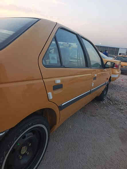 السلام عليكم لميس للبيع موديل 16 مكينه كير جدد حداديه اماميه خلفيه جديده تبريد ثلج تخم تاير جواها ميكانيك واحد عل واحد امامي خلفي كله جديد سياره تراي يونس كلشي ما عايزها بوجهك للشارع عليها هيئه 500 تنزل من السعر مالتها غرامه صفر مكانها بغداد عارضيها 49 وبيها مجال للشراي بيها ملاحضات بسيطه بالكشر فقط مكفوله من الضربه والتبديل اتصل وادلل ***********
