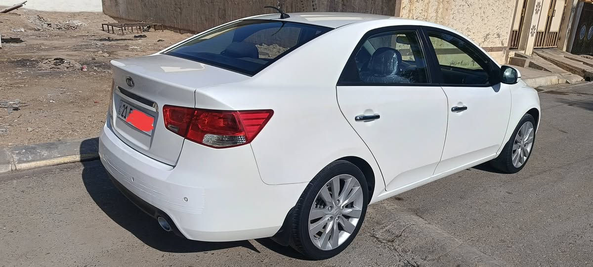 ️ السَّلَاْمُ‌ ‌عَلَیْکُم‌ 
ســیراتو 2013 خلیجی محرك 1600 دوش رقم سلیمانیه بسمی  مــڪفوله ضربه و️ صبغ بیها تحکیل ب راس البونید بیها شخط بل باب باقی مـڪفوله ســونر مرفق ماشیه 180الف ڪیر مـحرك مـڪفولات البرغی مامفتوح لاصوت ولابخار رقم انکلیزی سنە ویه جدید لحد 2031 هزه جدیده ترید وکاله ترید تحویل مواصفاتها   داخل اسود شفتات بل استیرن تحکمات حساس ای بی اس یدات نیکل بلادی ویل 17 لید نهاری اشایر بل مری مری شفط  کیج حماوە کیر6 نمره سیاره جاهزه مبیها ای نقص مـڪان
السیاره قضاء ڪلار
*********** كيفري, ديالى
