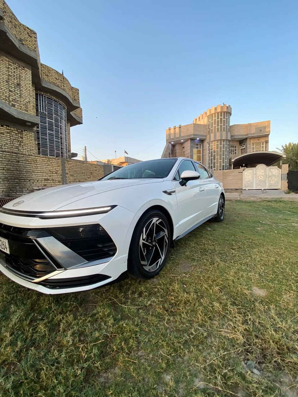 السلام عليكم
هونداي سوناتا 2024خليجي كفاله 
للبيع أو المرواس حسب القناعه والاتفاق

محرك :2500

ماشيه 60000

مواصفات 

1_بصمة عدد2

2_بصمة ابواب 

3_ تشغيل عن بعد 

5_لد امامي مع عدسات زنون 

6_ كشافات

7_اشاير جانبيه

8_وضعيات قياده 

9_ لد خلفي

10_كشنات كهرباء 

11_شحن واير لس

12_شاشه تبريد منفصل 

13_ سايد بريك كهرباء 

14_ اوتو هولد 

15_كير تعليك 

16-مانع انزلاق

17_تحكم وضعيات قياده 

18-شاشه متصل مقوسة 

19-تدعم خراىط وكاربلي 

20_رادار امامي وكامره رادار 

21_كامره خلفية دقه عاليه 

22_حساسات اوتو ستوب 

23_فول تحكم ستيرن مع قياده ذاتيه 

وبعد هووواي مواصفات 

 رقم بغداد رقم جديد تحويل مباشر 

رقم تليفون ***********
