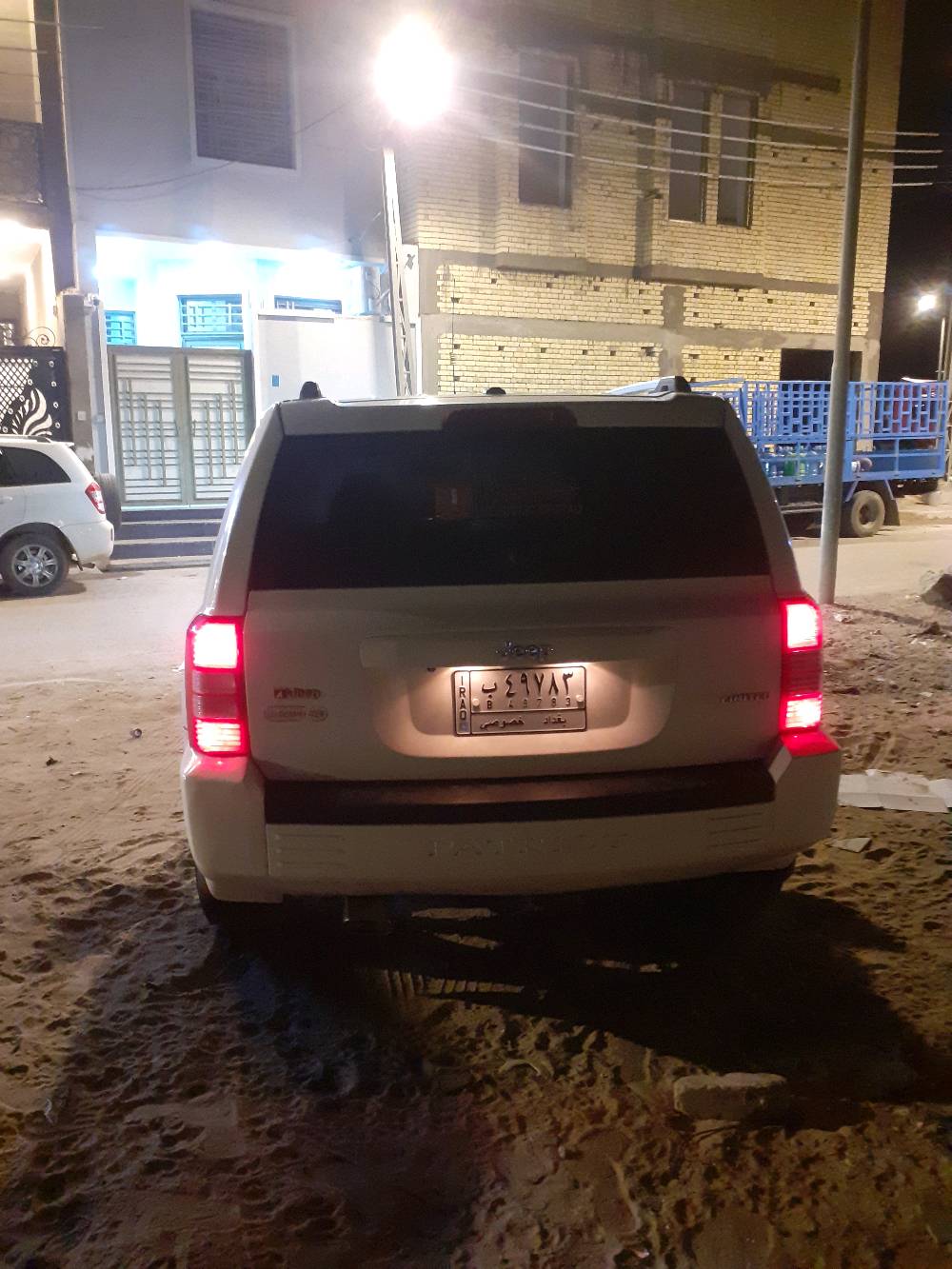 السلام عليكم جيب باتريوت ليمتد  رقم بغداد موديل 2008 للبيع او مراوس  مكينة وكير وتبريد خير من الله صدر امامي خلفي نظيف تخم تاير السيارة جاهزةجام كهربائي شاشة كبيرة كامرة فتحة سقف تبديل بنيد وجاملغ صبغ حزام  جمالية مكاني البصرة  السعر 75$وبيها مجال  
*********** واتساب