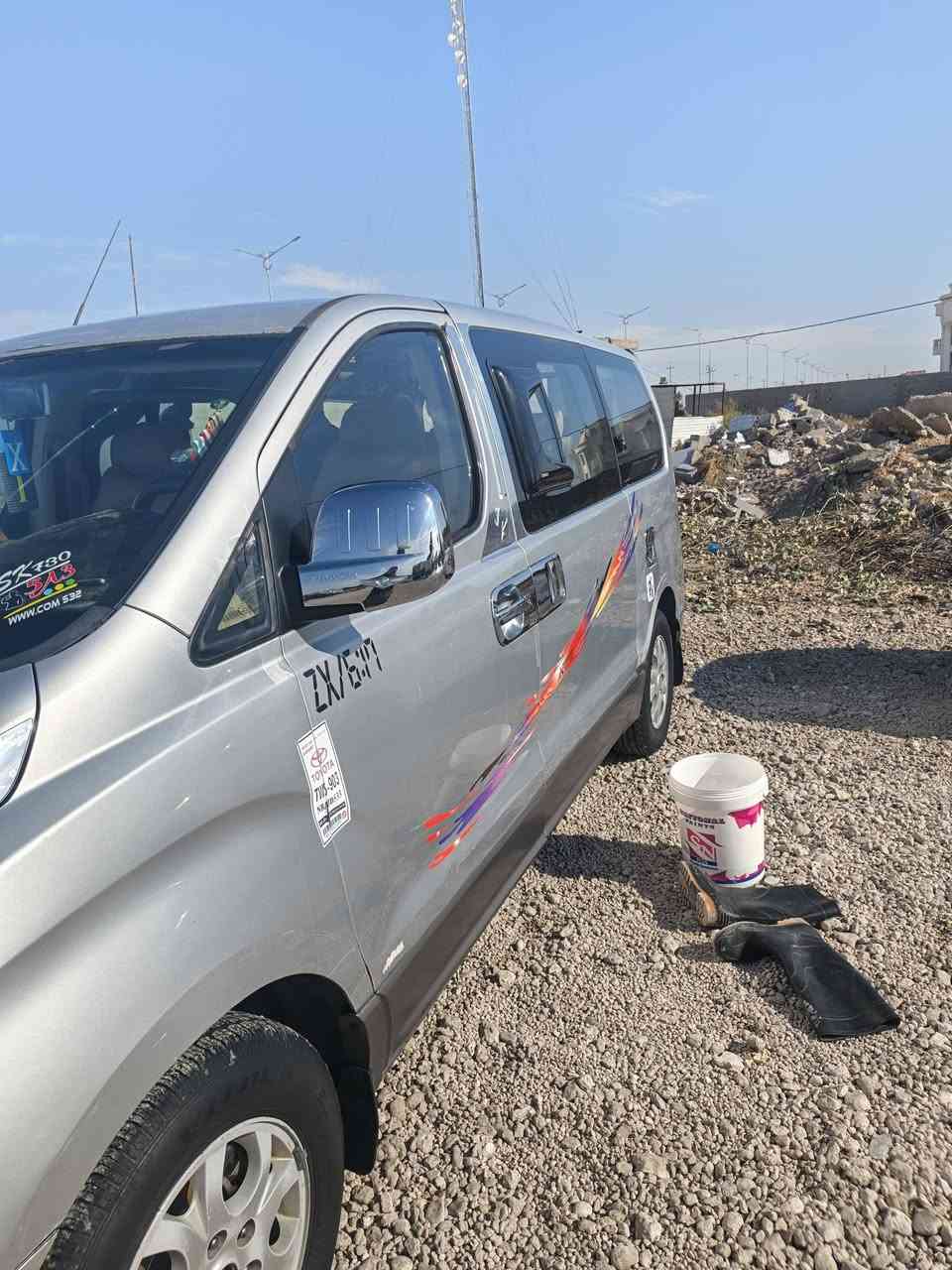 السلام عليكم
ستاركس للبيع2009 مكفولة من الضربه بيه أثر شخوط يرهم مراوس بنيسان ناصي/***********
