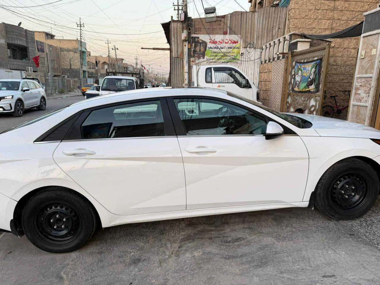 سعر مناسب جدا ..
هيونداي النترا 2023 رقم بغداد لون أبيض  مميز ومرغوب ضررها جاملغ خلفي وصندوك  بدون ايرباك   والصور منشورة اخر شئ  ماشية 28 الف ميل
المواصفات
فتحة سقف سلايد طكتين
كشنات ميموري 
3 وضعيات قيادة
نظام صوت من شركة Bose الألمانية 
دمام وأمبليفاير
داخل اسود
لد أمامي
لد خلفي
شاشة ديجتال متصل
لد ليزري مخفي مع إنارة داخلية 
لايت زنون
بصمة تشغيل 
أوتو هولد
سايد بريك كهرباء
كشنات جلد 
كشنات تدفئة
رادار أمامي
رادار جانبي
رادار خلفي
مقابض أبواب لمس بالبصمة
نظام ترحيب للسائق مع إنارة

  وبأسمي تحويل مباشر 

رقم الهاتف :*********** بغداد, العراق
