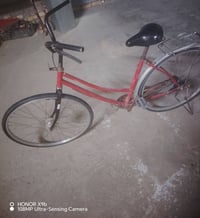 بايسكل • بي مجال • ما بيه جوب